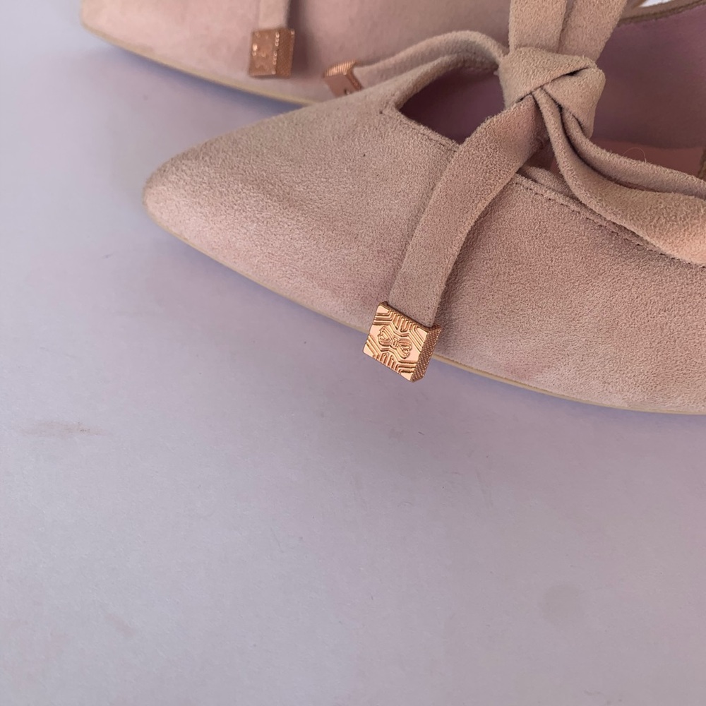 Ted Baker London Gewell Pink Suede Bow Heel Pumps Size 9 - Picture 2 of 15